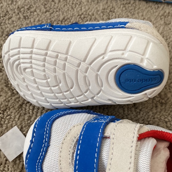 Stride rite toddler sneakers - Picture 4 of 5